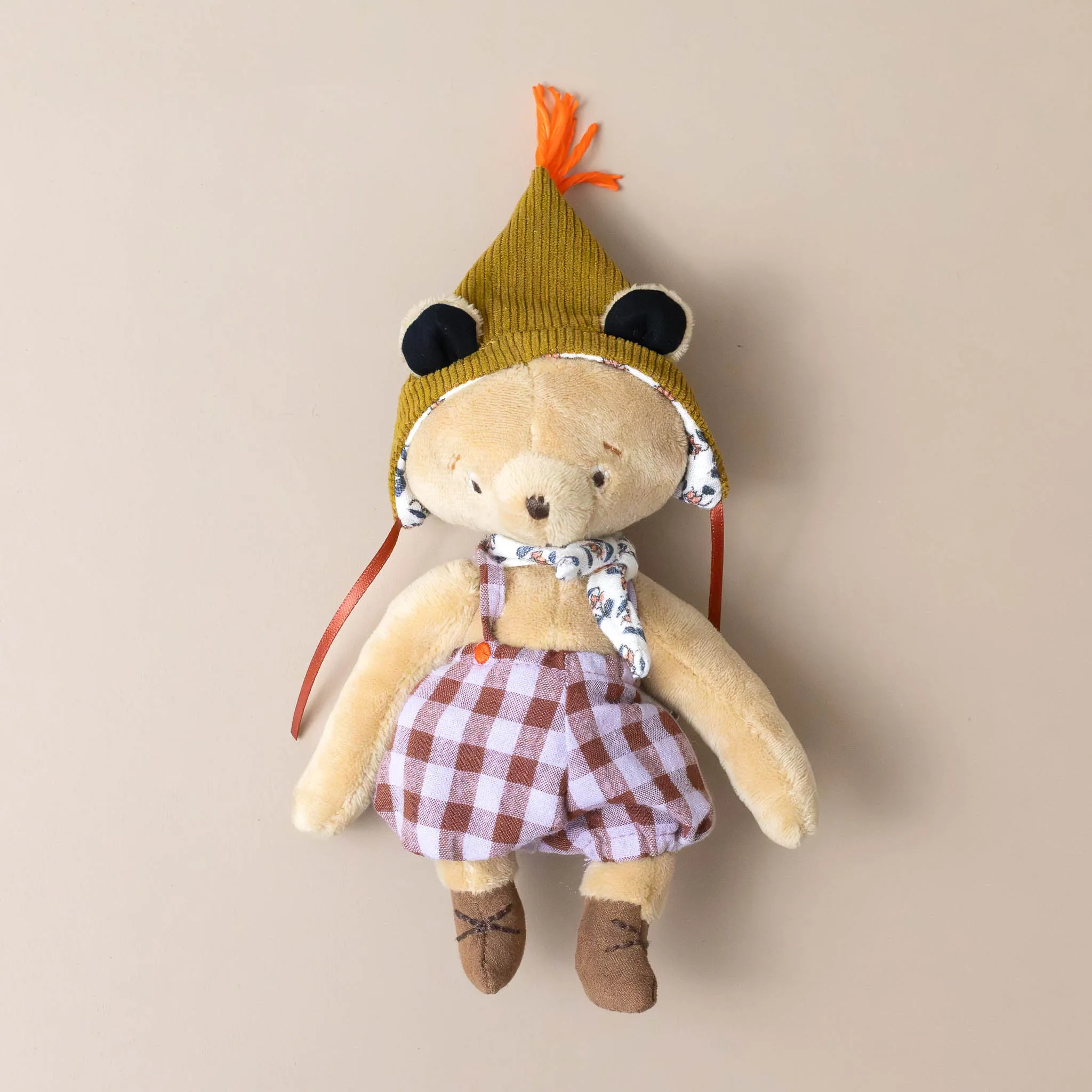 Les Minouchkas Emile the Bear