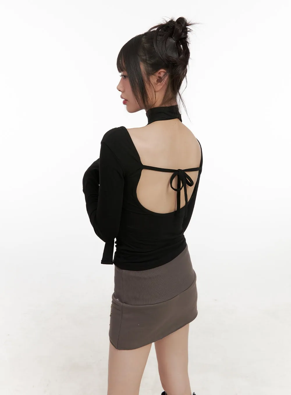 Shirred V-Neck Long-Sleeve Top with Scarf CJ502