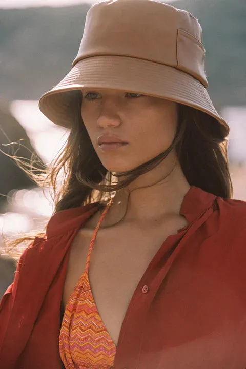 Wave Bucket Hat (Tan Leather)